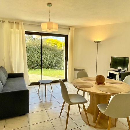 Charmant Rez De Jardin - 900M Plage De Pontaillac Apartment Роаян Екстериор снимка