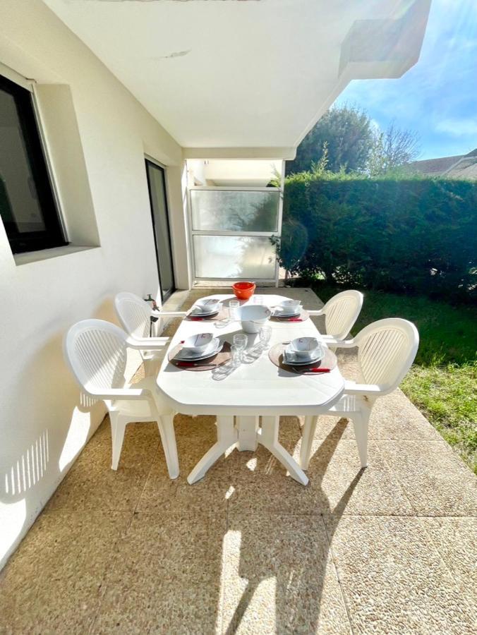 Charmant Rez De Jardin - 900M Plage De Pontaillac Apartment Роаян Екстериор снимка